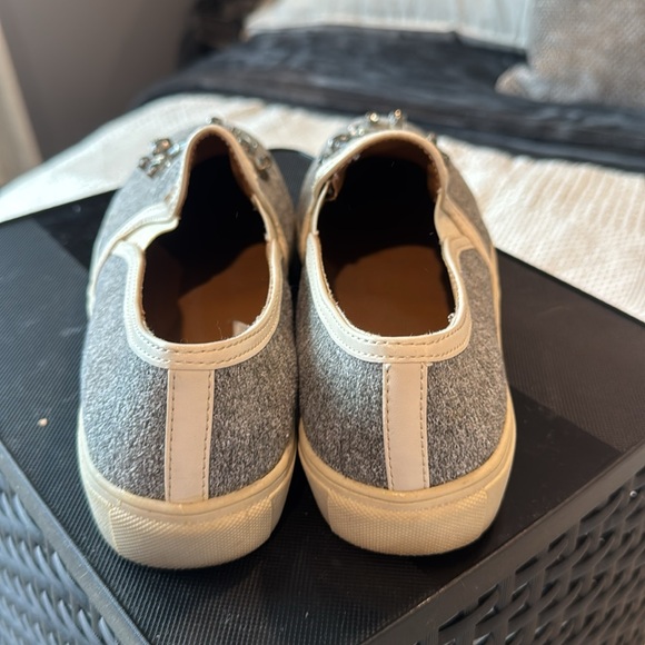 Mossimo Slides - Picture 5 of 7